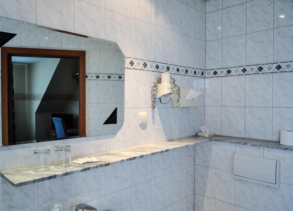 Hotel-Restaurant Schmachtenbergshof Έσσεν Εξωτερικό φωτογραφία